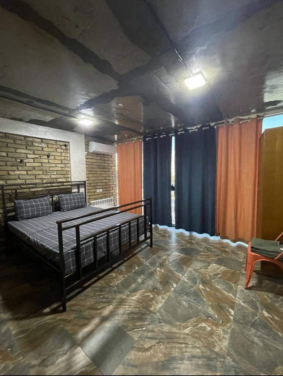 Local Hotel Ташкент Экстерьер фото